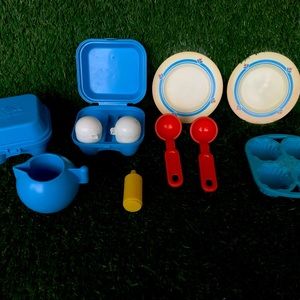 Vintage Fisher Price Fun with Food Items